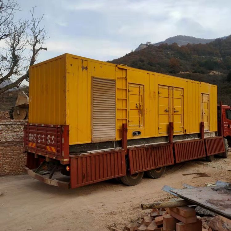 资兴200kW 发电机组在带电阻性负载时，输出功率会受到哪些因素的影响？