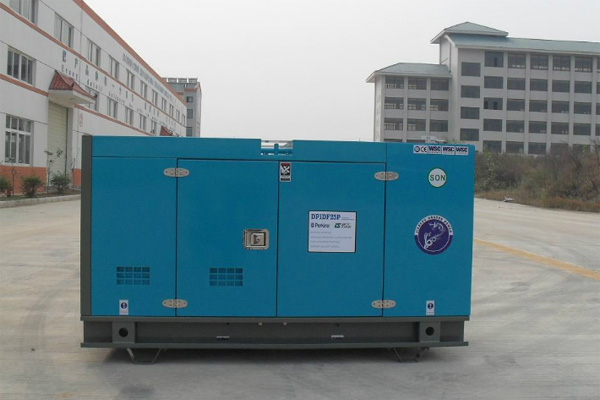 资兴发电机租赁如何正确安装空气滤清器？