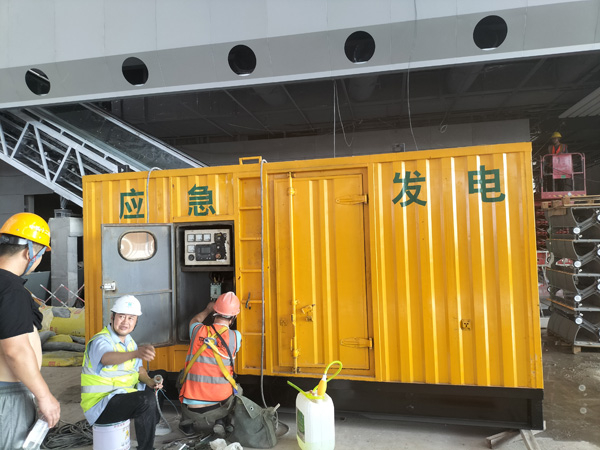 资兴怎样判断空气滤清器是否需要更换？